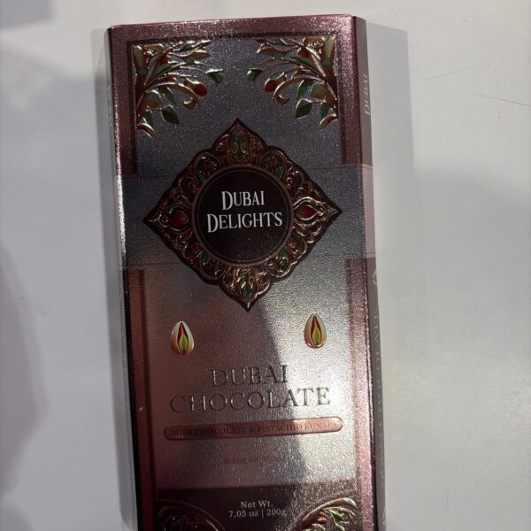 Dubai chocolate milk chocolate pink box