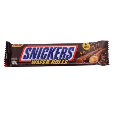 Snickers wafer rolls