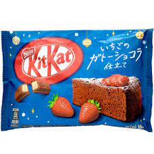 KitKat Strawberry Choco Cake Biscuit (Japan)
